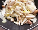 玉ねぎきのこ炒めチーズカレー風味作り方3写真