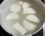 鶏ちくわ大根のおかず煮作り方2写真