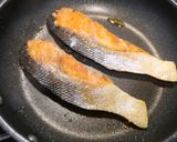 レンジで簡単!銀鮭のマヨチーズ作り方1写真