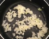 すき焼き鍋で☆トマトソースパスタ作り方1写真