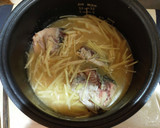 サバ缶炊き込みご飯、生姜とゆず胡椒風味作り方2写真