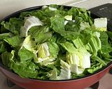 野菜をモリモリ食べるマイルドもつ鍋作り方4写真