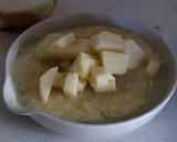 豚肉に甘酸っぱいりんごソースを絡めて作り方3写真