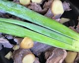 牛すじと根菜の煮込み作り方4写真
