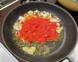 辛いの好きのガーリックトマトパスタ作り方3写真