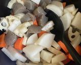 牛すじと根菜の煮込み作り方13写真