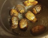ちび里芋は、茹でてから皮剥いて!作り方2写真