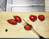 簡単、おいしいミニトマトのハートピザ作り方1写真