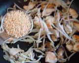 鶏むね肉ともやしの炒め物作り方6写真