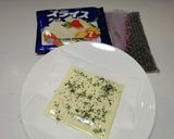 スライスチーズde100%チーズせんべい作り方1写真