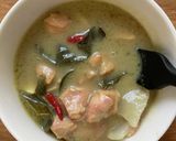缶詰グリーンカレーに皮付きポテト作り方2写真