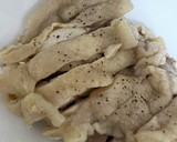 柔らか蒸し鶏の胡瓜と玉ねぎのマヨ乗せ作り方1写真