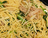 豚小間とニラともやしの簡単焼きそば作り方4写真
