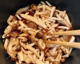 常備菜に☆ごはんが進む！しめじの醤油煮作り方1写真