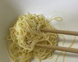 マヨとゆかりのみのサラスパ。シンプルに。作り方5写真
