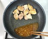 ピリ旨＊鶏肉としめじの葱だれ生姜照り焼き作り方5写真