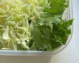お惣菜のハムカツで簡単バーガー（ソース）作り方2写真