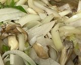 苦手でも食べられる　舞茸とえのきのスープ作り方4写真