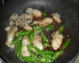 牡蠣と青唐辛子の生姜焼き作り方6写真
