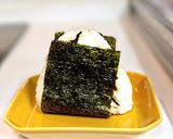 昆布（塩や佃煮）と鰹節の二刀流おにぎり作り方8写真