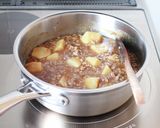 甘味のある煮汁で【里芋のそぼろ煮】作り方4写真