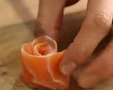ノルウェーサーモンの薔薇リースサラダ作り方1写真