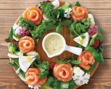 ノルウェーサーモンの薔薇リースサラダ作り方4写真
