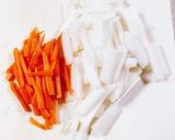 大根とにんじんのみそ汁作り方2写真