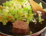 キャベツとコンビーフの簡単野菜炒め作り方3写真
