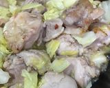 鶏もも肉ときゃべつの塩麹炒め作り方4写真