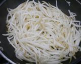 簡単！もやしの鶏がら風味炒め作り方3写真