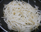 簡単！もやしの鶏がら風味炒め作り方3写真