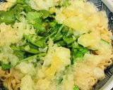 チキンラーメン●菊菜トッピング作り方2写真