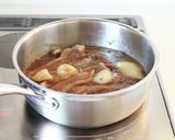 じっくり煮て柔らか【スペアリブの甘たれ煮作り方4写真