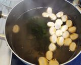すぐ出来る乾物のかき玉味噌汁☆麩とワカメ作り方2写真