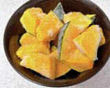 レーズン入り♪かぼちゃのサラダ作り方1写真