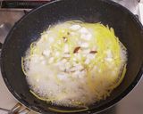 フライパンのみ☆鶏肉としめじの和風パスタ作り方2写真