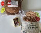 【ランチ向け】コンビニでアレンジバーガー作り方1写真