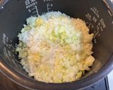 炊飯器で、しめじ ガーリックバターライス作り方7写真