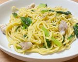 小松菜と鶏肉のレモンそば作り方5写真