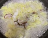 白菜とほうれん草んのワンタン団子スープ鍋作り方6写真