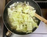 超簡単☆旨味堪能！にんにく焼きうどん作り方3写真