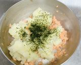 離乳食☆鮭ポテトおやき作り方5写真