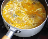 ☆簡単☆キムチと豆腐のふわたまスープ作り方4写真