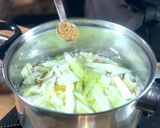 冬レシピ　野菜たっぷりのお味噌汁　作り方4写真