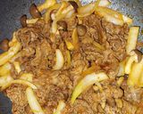 牛肉としめじのケチャップ炒め作り方4写真