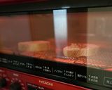 カチカチピーナッツバターをトーストに塗る作り方2写真