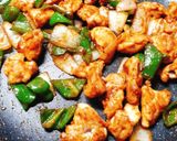 鶏もも肉と玉ねぎピーマンのカレー炒め作り方8写真