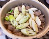 簡単に作れるよ! 山形 醤油味の芋煮作り方7写真