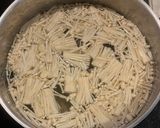 春菊と豚肉の胡麻だれピリ辛温サラダ作り方3写真